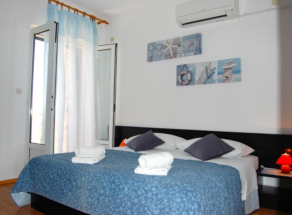 Apartments & Rooms Pierino โบล ภายนอก รูปภาพ